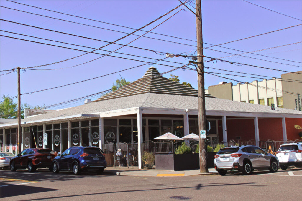 Fleur de Lis Bakery and Cafe in Portland